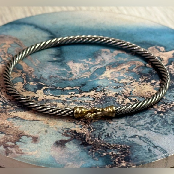 David Yurman Buckle Classic Cable Bracelet - Picture 1 of 9